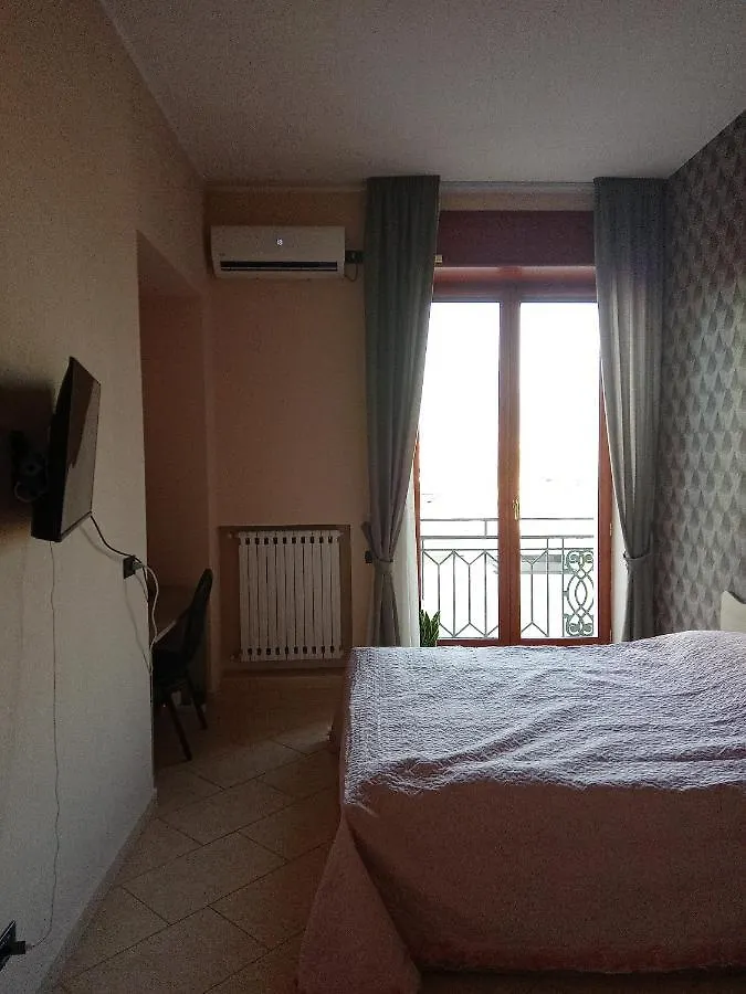 Appartamen Elisabeth 0*, Napoli